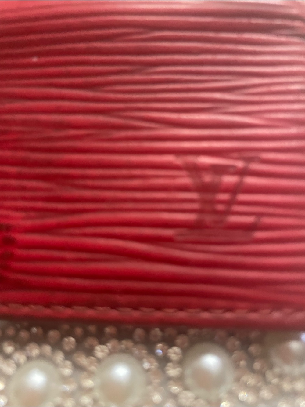 Louis Vuitton Red Textured Leather Key & Card Holder - Picture 2 of 6